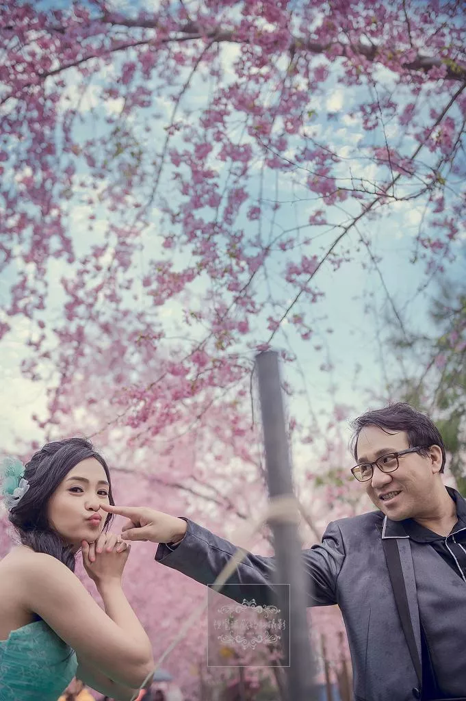 婚紗攝影桃園婚紗|恩愛農場拍櫻花|媲美武陵農場的攝影美景-婚紗攝影桃園婚紗|恩愛農場拍櫻花|媲美武陵農場的攝影美景