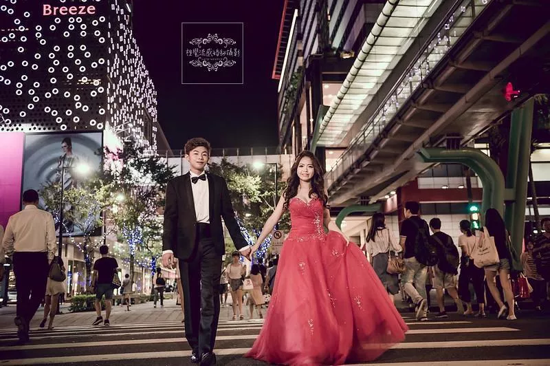 婚紗攝影台北婚紗街景拍攝推薦景點|台北BELLAVITA寶麗廣塲(貴婦百貨)-台北BELLAVITA寶麗廣塲(貴婦百貨),視覺流感婚紗攝影