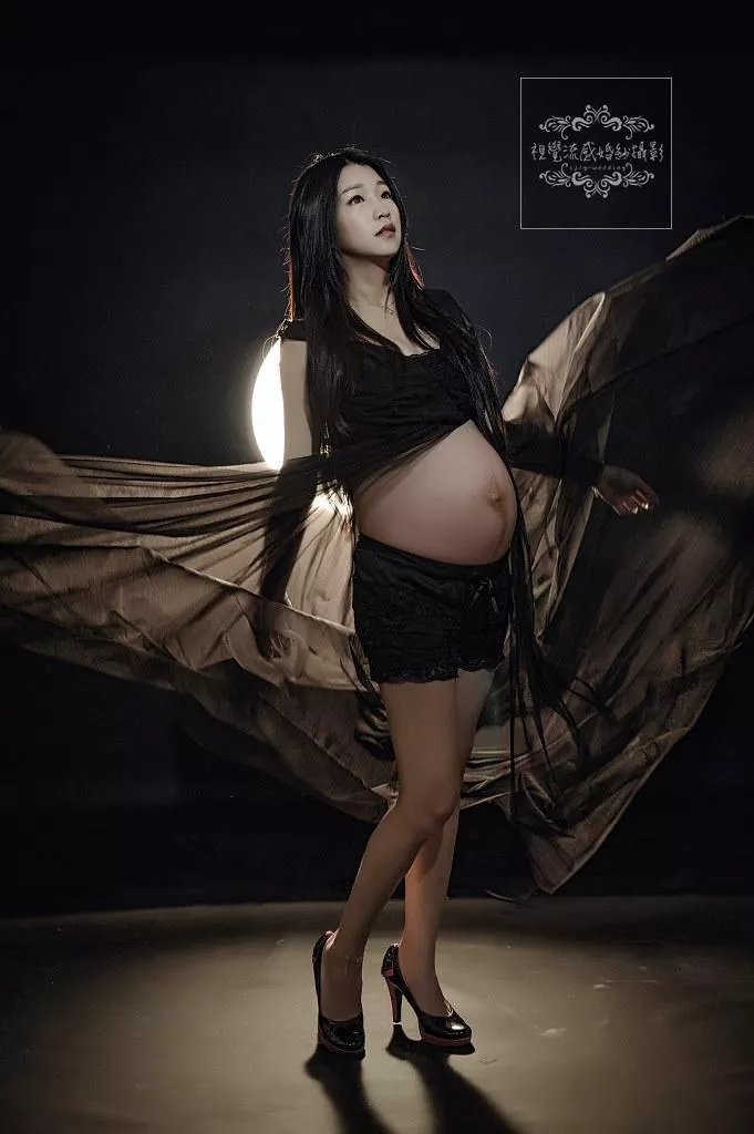 巷子內攝影棚|孕婦孕期寫真|時尚溫馨性感-孕婦孕期寫真|巷子內攝影棚|時尚溫馨性感