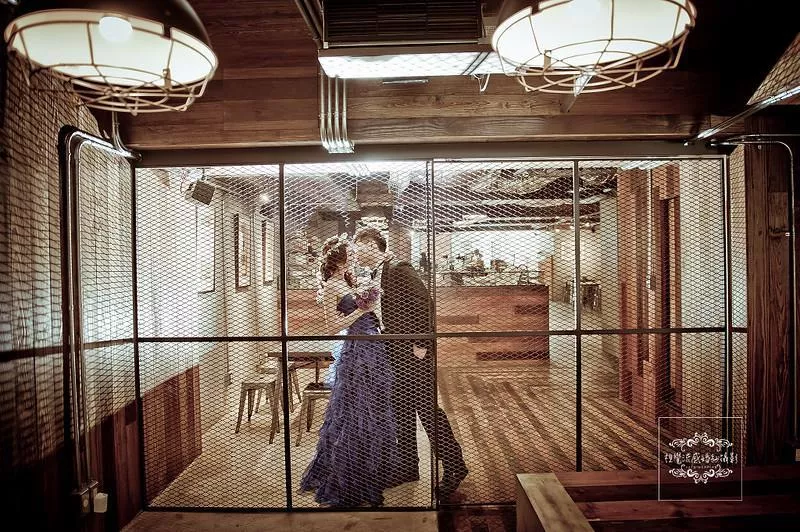 婚紗攝影台北|攝影景點AllDayRoastingCompany|工業風-婚紗攝影台北|攝影景點AllDayRoastingCompany|工業風