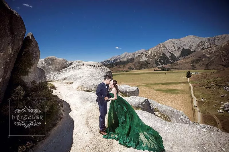 海外婚紗攝影|紐西蘭南島(NZ)|CastleHill巨石陣群-魔戒與納尼亞拍攝地-海外婚紗攝影|紐西蘭南島(NZ)|CastleHill巨石陣群-魔戒與納尼亞拍攝地