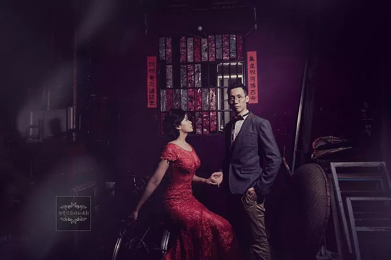 婚紗攝影台中景點|忠信市場|藝文外拍超有感-婚紗攝影台中景點|忠信市場|藝文外拍超有感