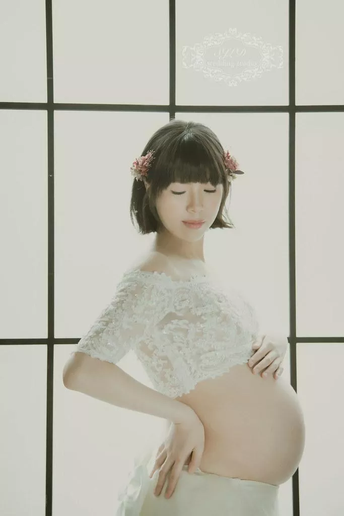孕期寫真|孕媽咪|孕婦照|巷子內攝影棚實拍-新北巷子內攝影棚|孕期寫真|孕媽咪孕婦照|視覺流感婚紗攝影推薦
