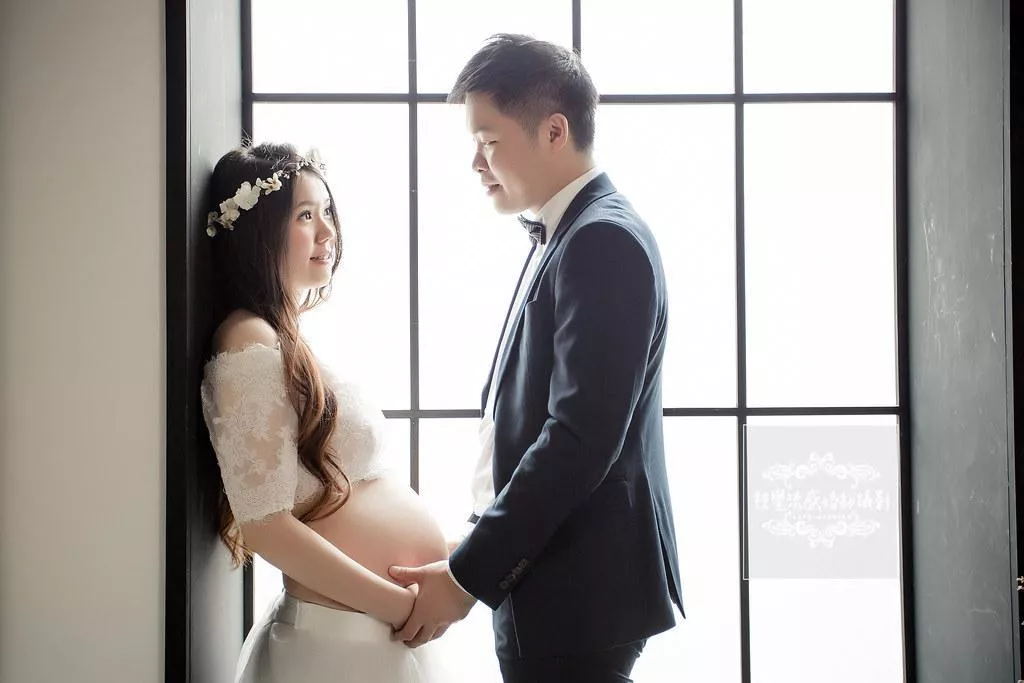 孕婦寫真藝術照|巷子內攝影棚拍攝|時尚孕媽咪-孕婦寫真藝術照|巷子內攝影棚拍攝|時尚孕媽咪