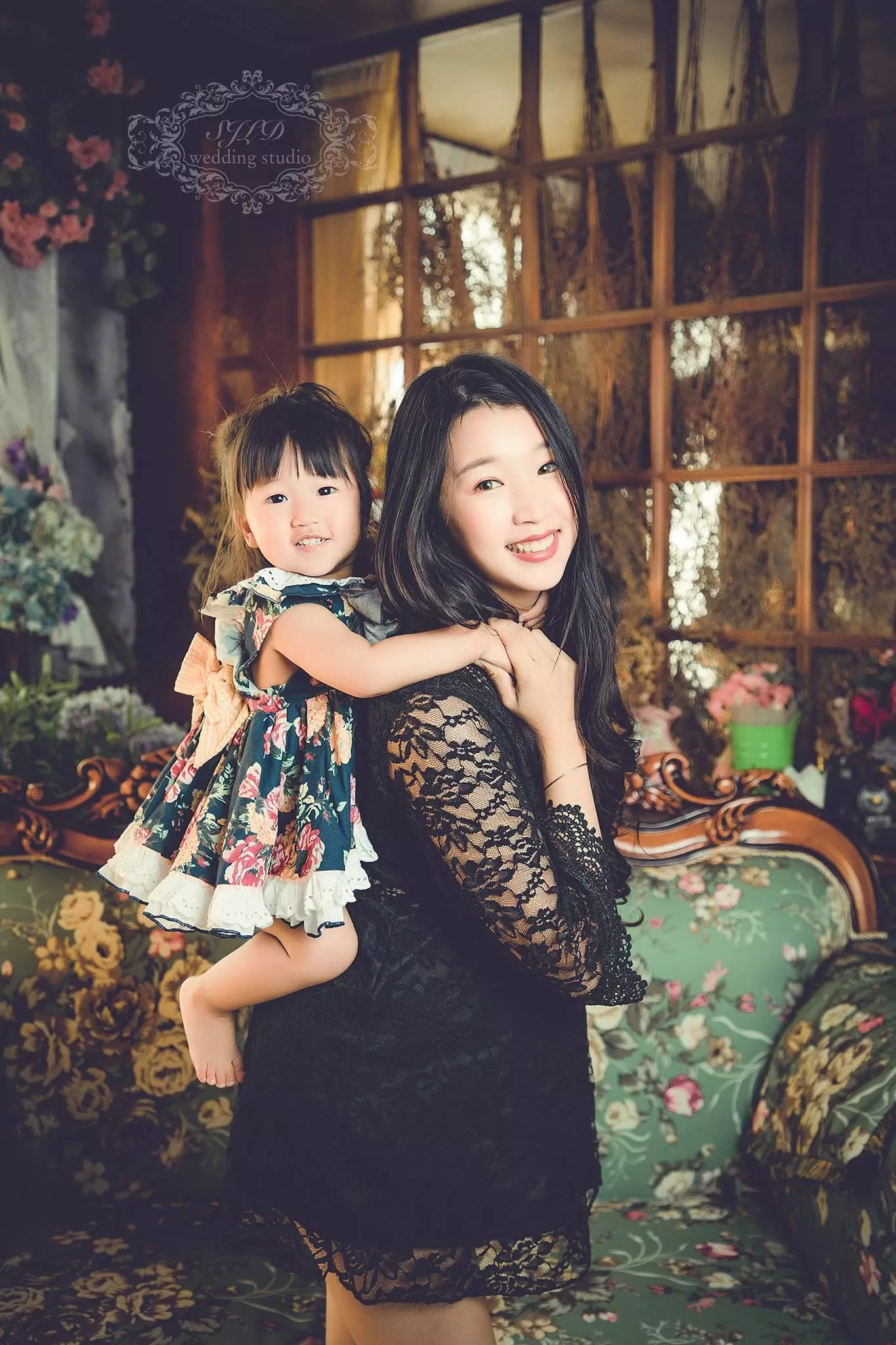 視覺流感婚紗攝影-親子寫真-孕婦照(44)-孕婦藝術照親子寫真|巷子內攝影棚新北景點
