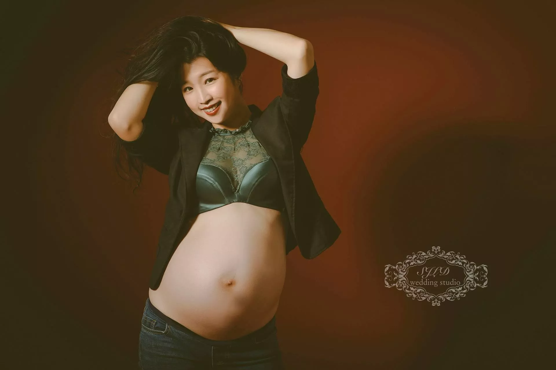視覺流感婚紗攝影-親子寫真-孕婦照(84)-孕婦藝術照親子寫真|巷子內攝影棚新北景點