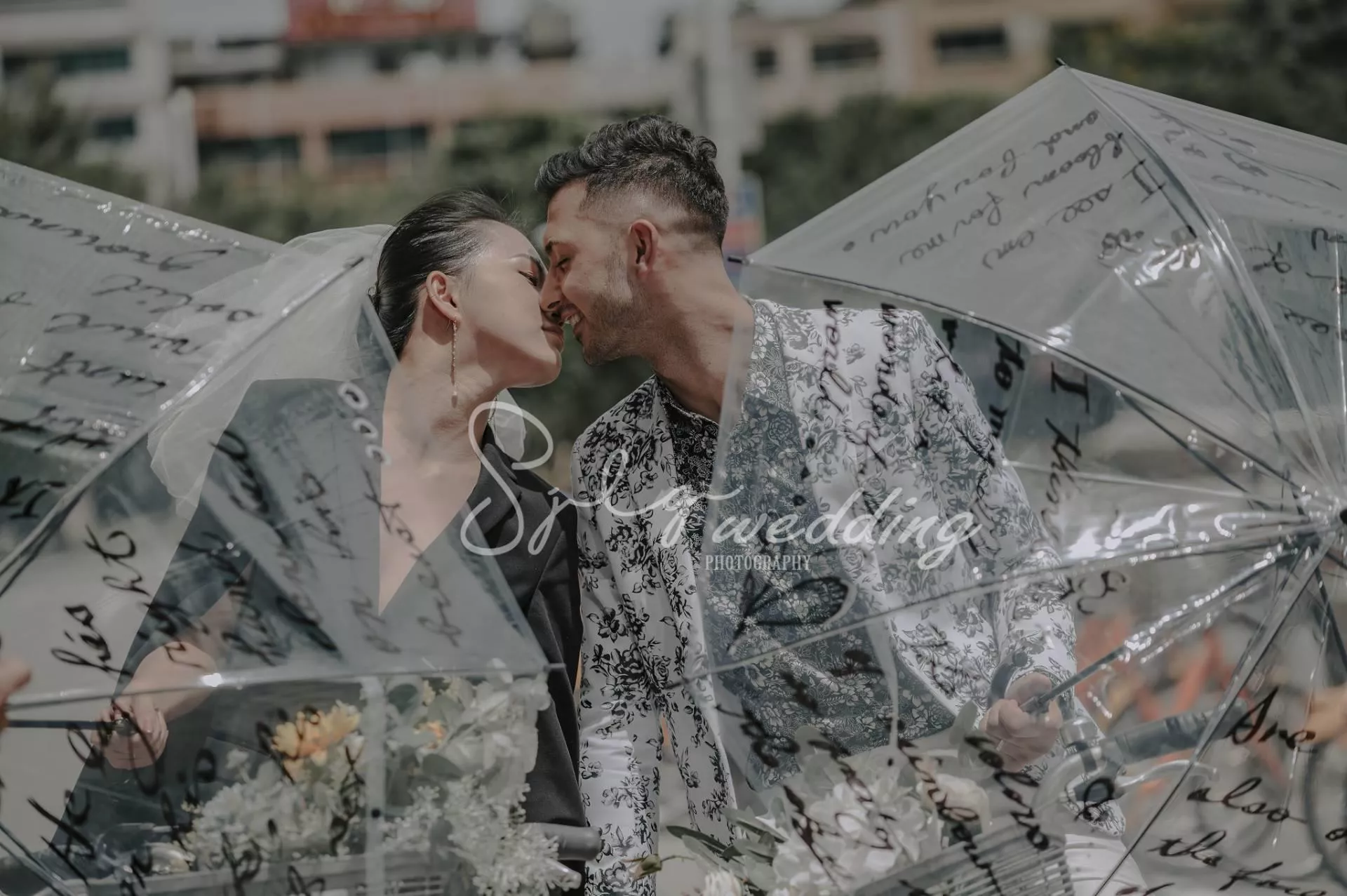 板橋拍婚紗,中和推薦婚紗攝影,板橋車站攝影,美式婚紗,推薦視覺流感-婚紗攝影台北|美式輕婚紗|個性街景潮流-巷子內攝影棚