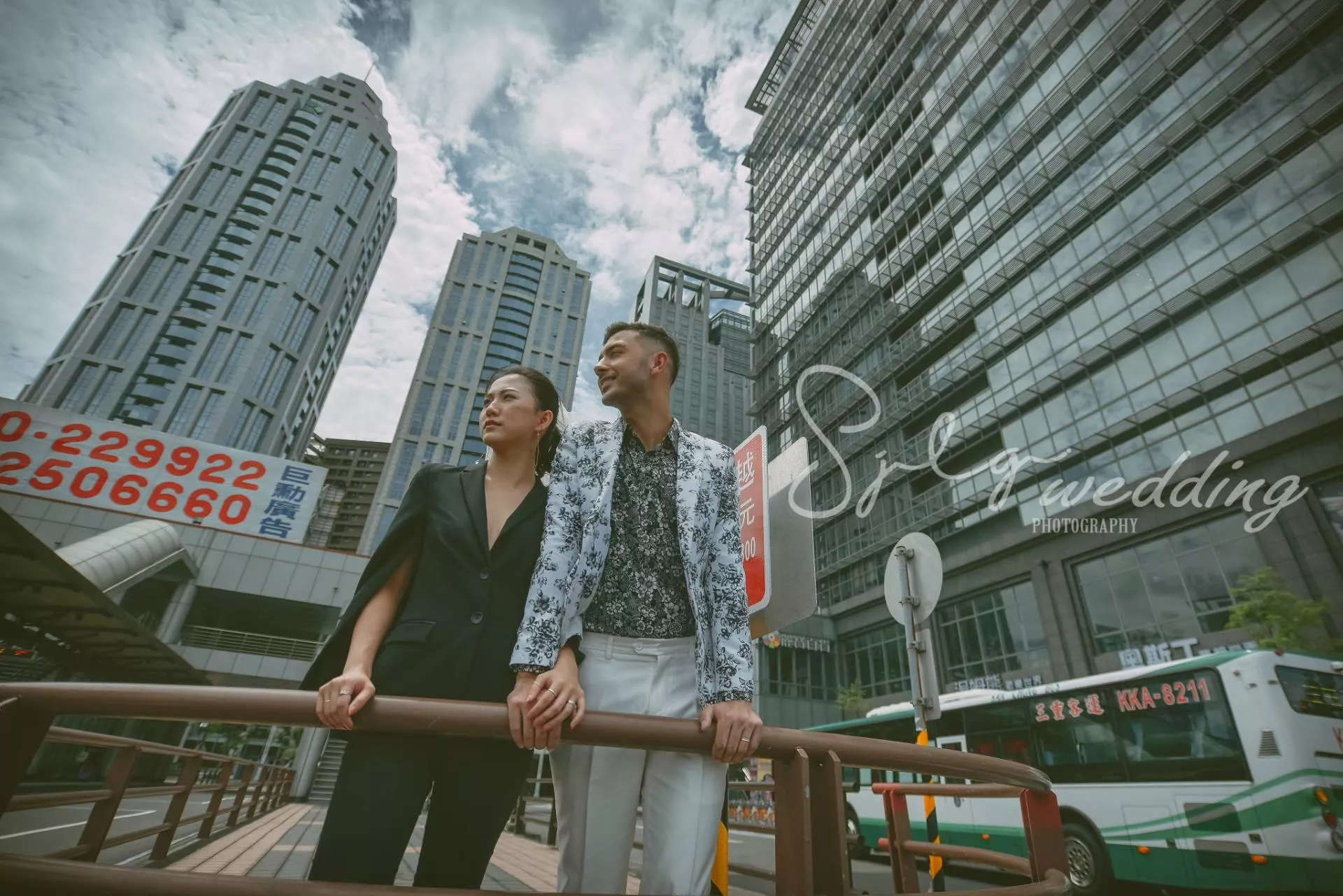 板橋拍婚紗,中和推薦婚紗攝影,板橋車站攝影,美式婚紗,推薦視覺流感-婚紗攝影台北|美式輕婚紗|個性街景潮流-巷子內攝影棚