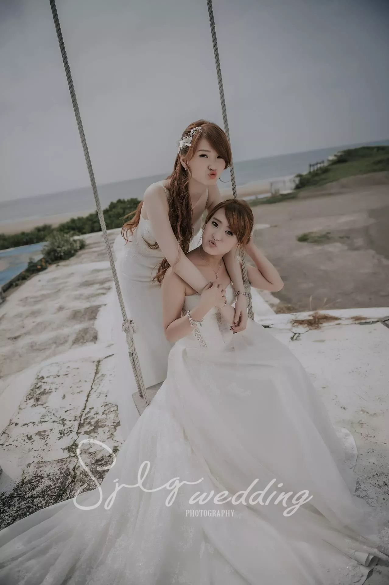 推薦中和視覺流感婚紗,閨蜜寫真婚紗,姊妹照-巷子內攝影棚|閨蜜照婚紗寫真|清新自然幸福