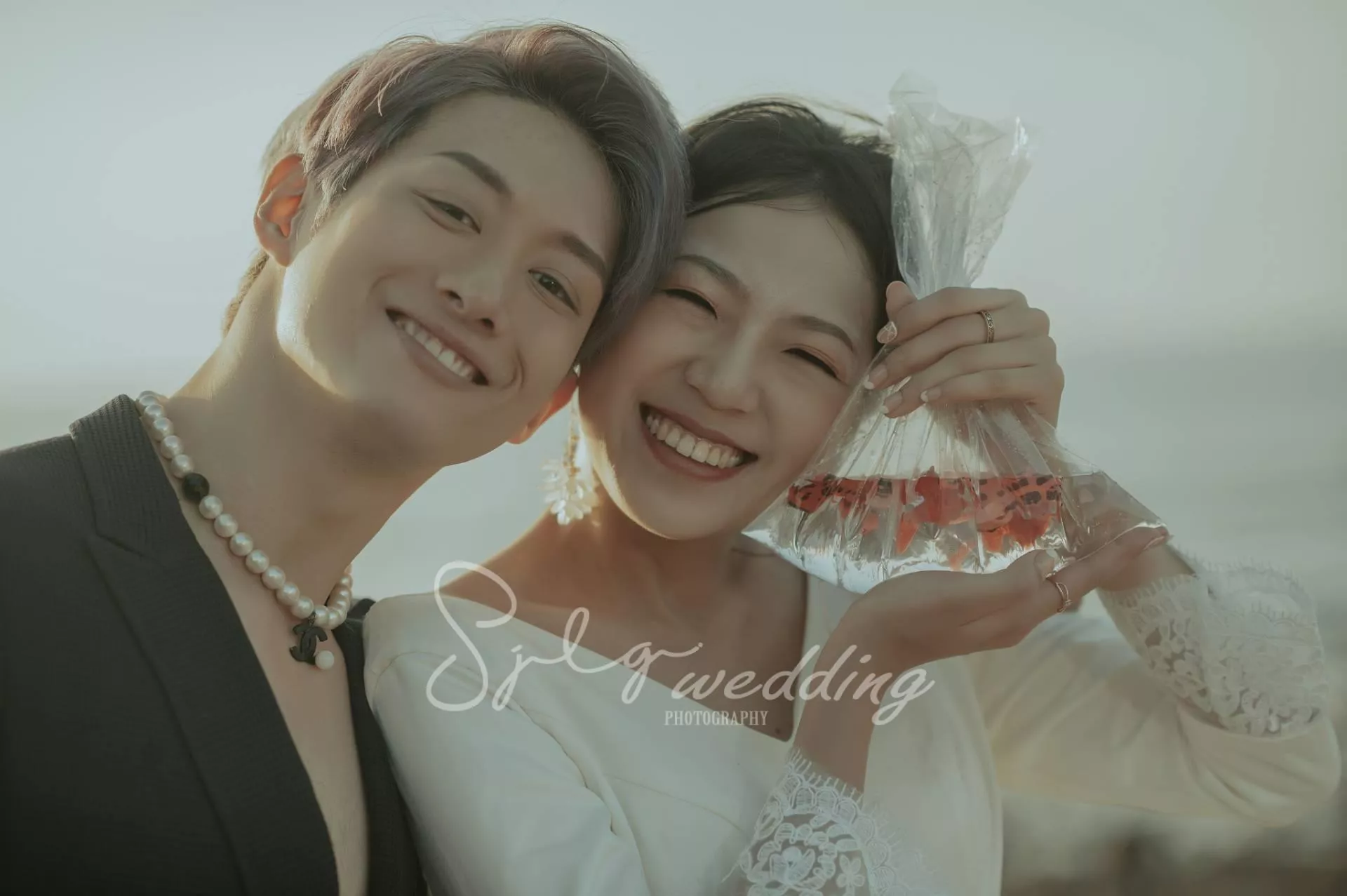 拍婚紗推薦|韓風婚紗|自然系婚紗|美式清新|活潑甜蜜婚紗|唯美婚紗|視覺流感攝影|手工禮服-婚紗攝影精選作品|美式街頭|台潮繽紛|電影情境|童趣雜誌