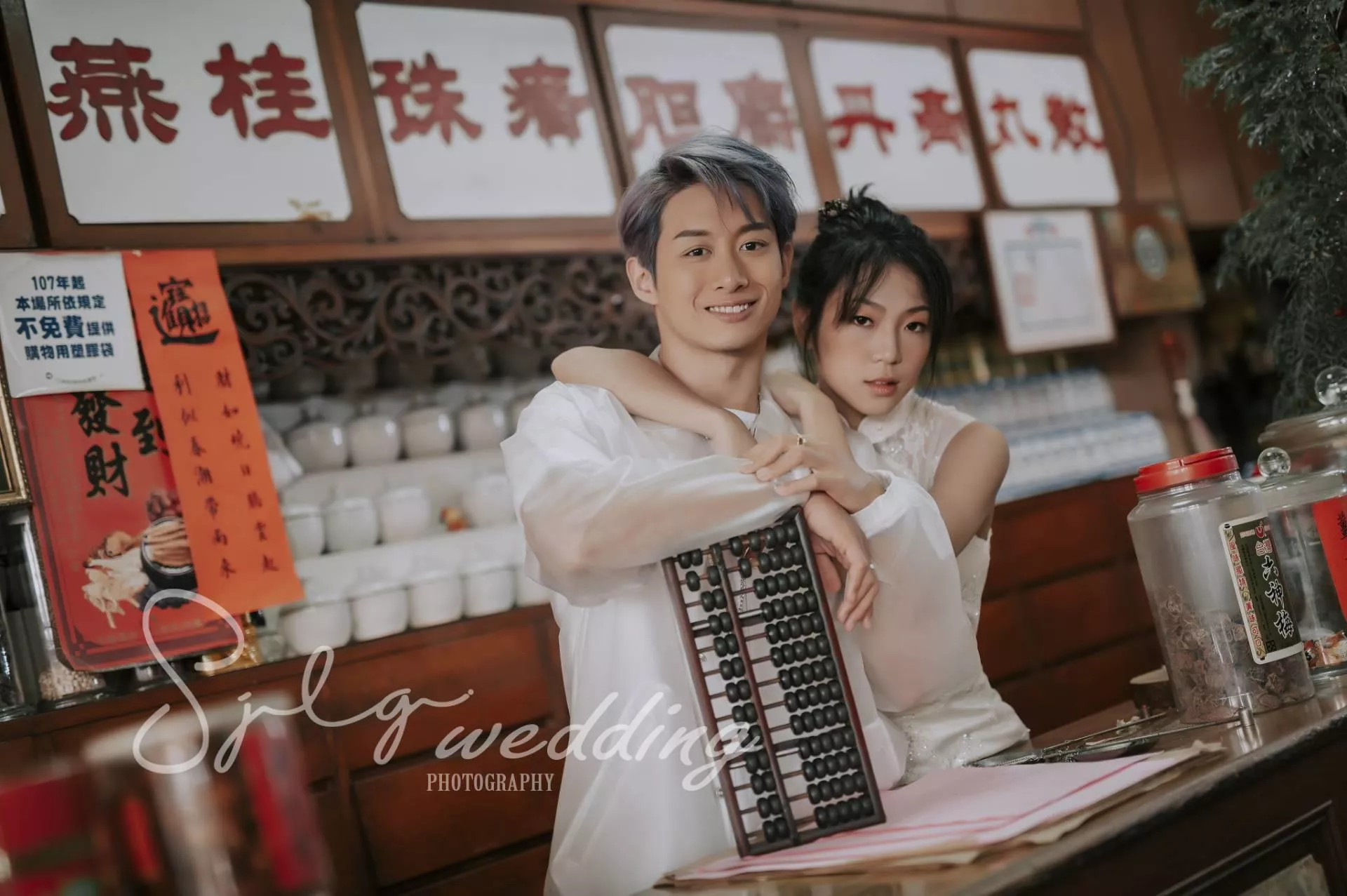 拍婚紗推薦|韓風婚紗|自然系婚紗|美式清新|活潑甜蜜婚紗|唯美婚紗|視覺流感攝影|手工禮服-婚紗攝影精選作品|美式街頭|台潮繽紛|電影情境|童趣雜誌