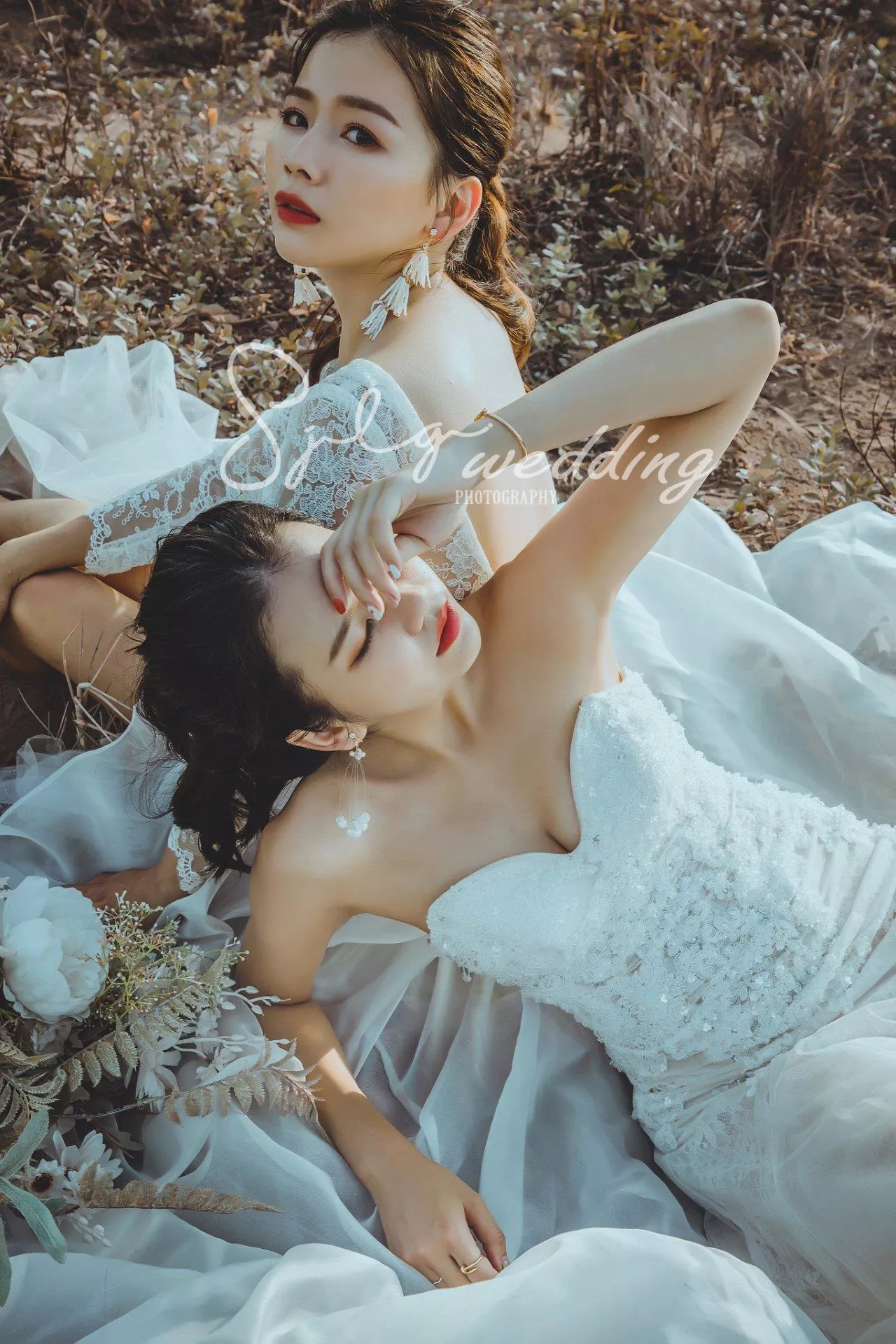 推薦中和視覺流感婚紗,閨蜜寫真婚紗,姊妹照-閨蜜寫真藝術婚紗|台北淡水市區海景拍攝|時尚韓風獨特