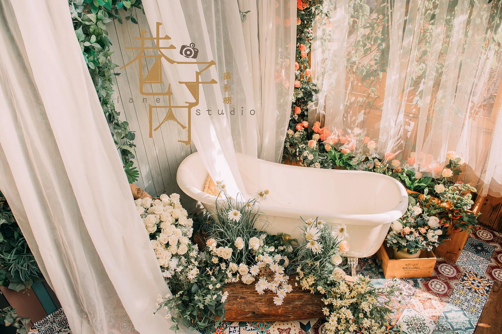 巷子內攝影棚Lanestudio場地租借,婚紗攝影,個人寫真藝術照,孕婦照,全家福,寶寶照,商業攝影,網拍,商品,歌手MV,棚拍景點(4)-巷子內攝影棚Lanestudio場地租借,婚紗攝影,個人寫真藝術照,孕婦照,全家福,寶寶照,商業攝影,網拍,商品,歌手MV,棚拍景點