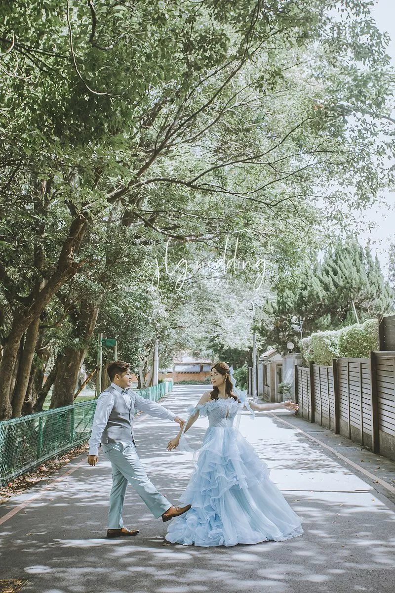 #婚紗攝影,#手工禮服租借,#閨蜜寫真婚紗,#個人寫真藝術照,#巷子內攝影棚出租,#海外婚紗,#婚禮紀錄,#新娘秘書,#孕婦照孕婦寫真,#台北婚紗推薦,#板橋婚紗推薦,#中和婚紗推薦,#婚紗照價格,#婚紗包套(64)-視覺流感婚紗攝影新人精選(A)|韓風|自然|個性|美式|活潑|甜蜜|溫馨|婚紗作品