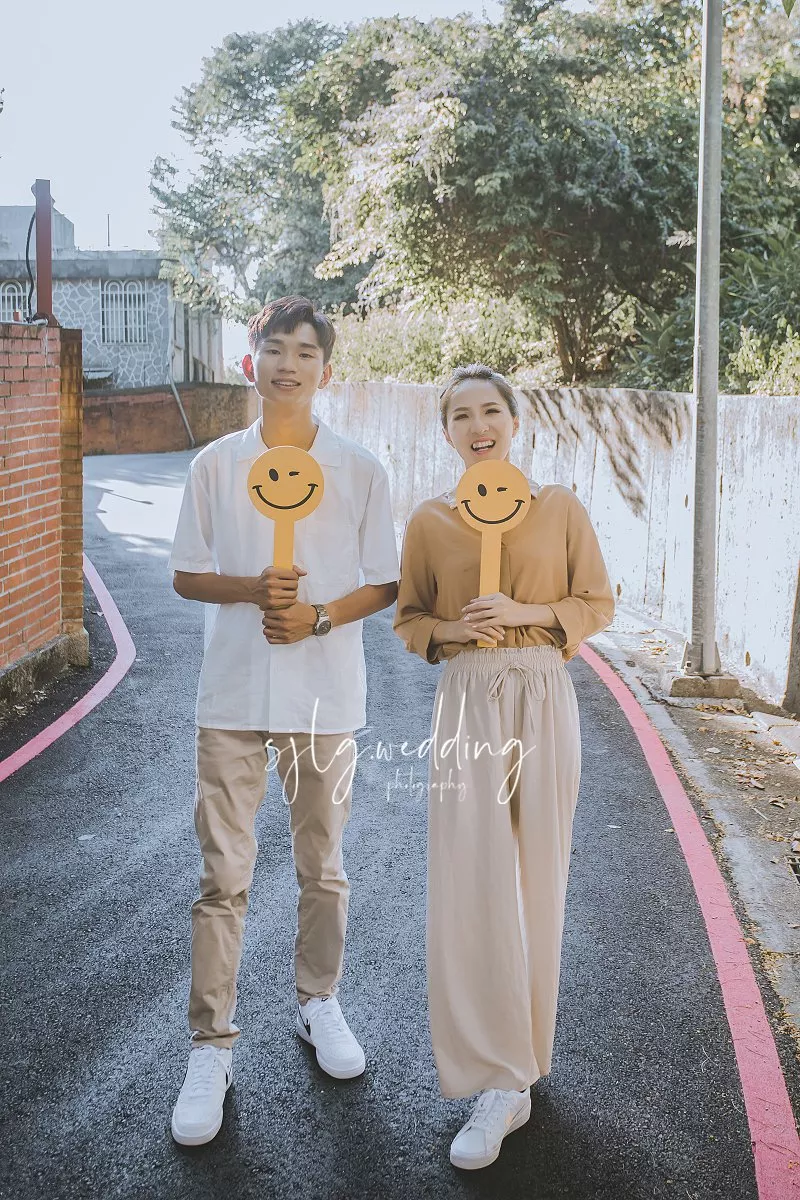 #婚紗攝影,#手工禮服租借,#閨蜜寫真婚紗,#個人寫真藝術照,#巷子內攝影棚出租,#海外婚紗,#婚禮紀錄,#新娘秘書,#孕婦照孕婦寫真,#台北婚紗推薦,#板橋婚紗推薦,#中和婚紗推薦,#婚紗照價格,#婚紗包套(66)-視覺流感婚紗攝影新人精選(A)|韓風|自然|個性|美式|活潑|甜蜜|溫馨|婚紗作品