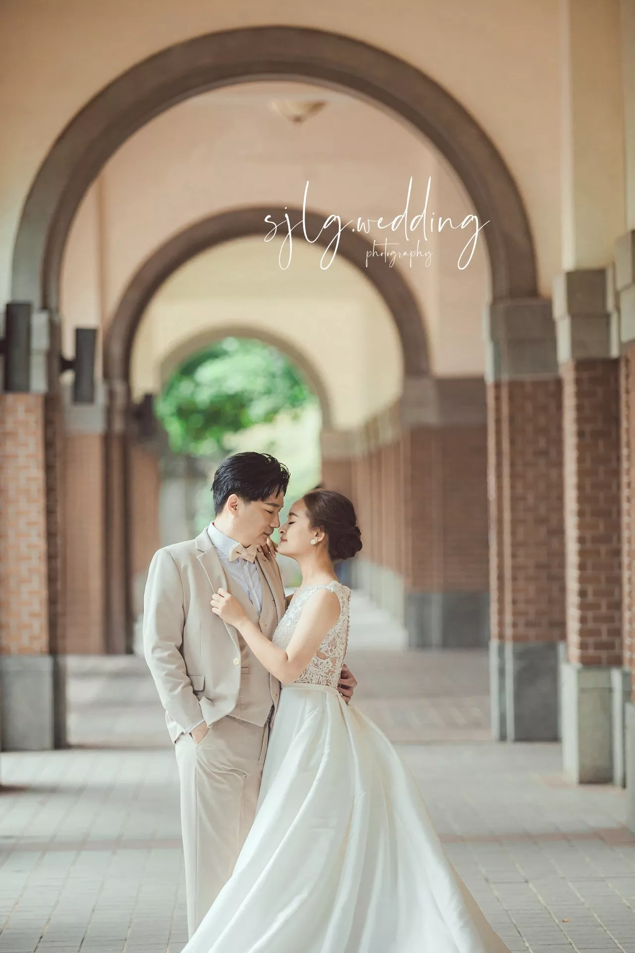 視覺流感婚紗攝影工作室唯一推薦-婚紗攝影台北婚紗景點攝影推薦|台大校史館(圖書館)|英倫風